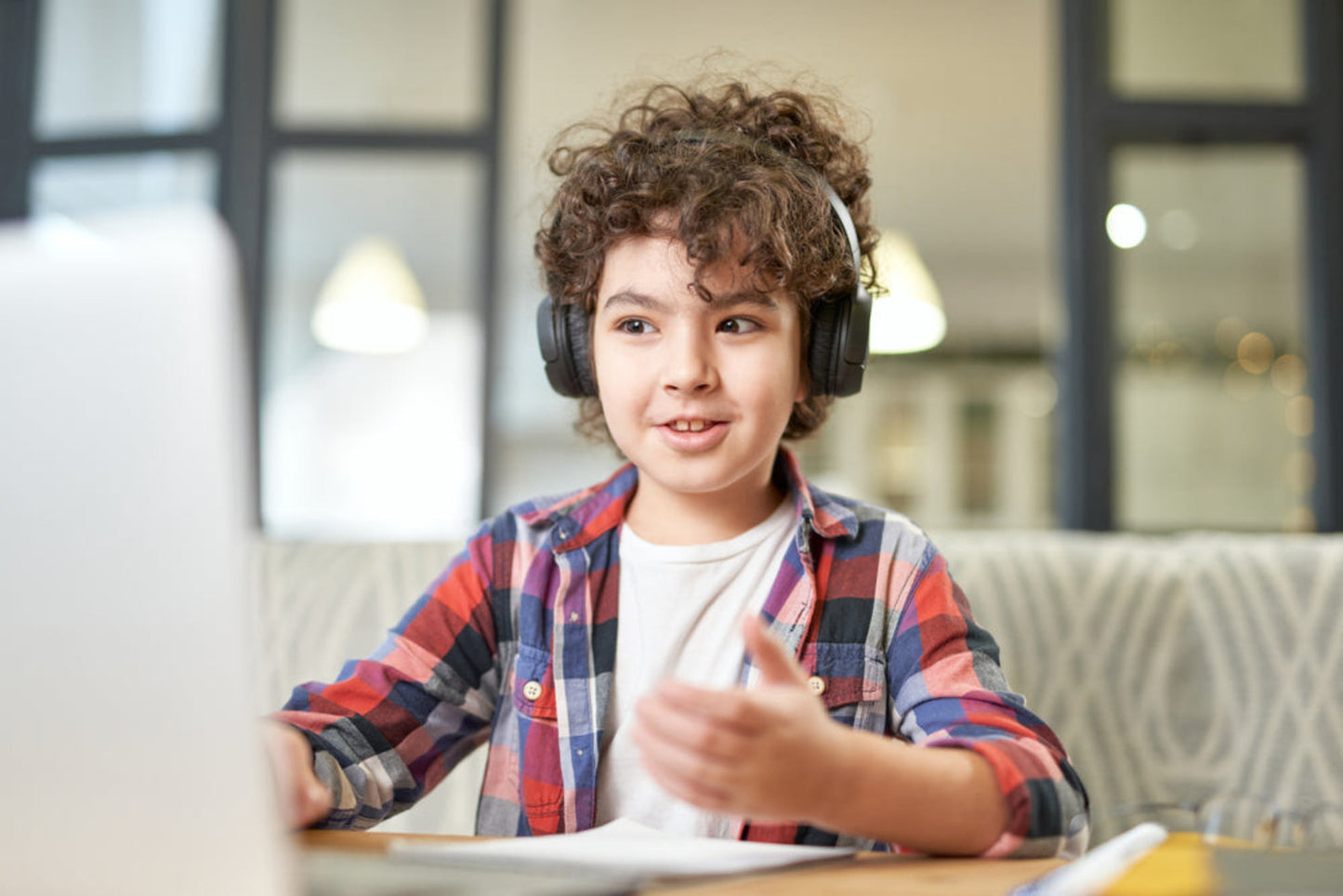 Third/Fourth Grade Structured Virtual Book Studies by Hop Ahead – Personalized Virtual Tutoring